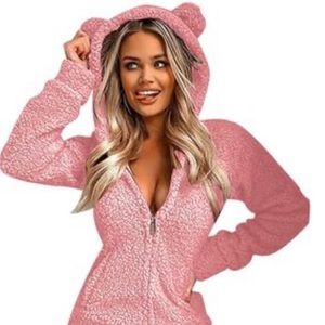 Fleecey Sherpa Ear Hooded Romper - new! ✨😍